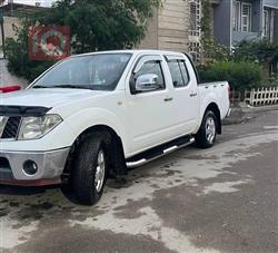 نیسان نەڤارا